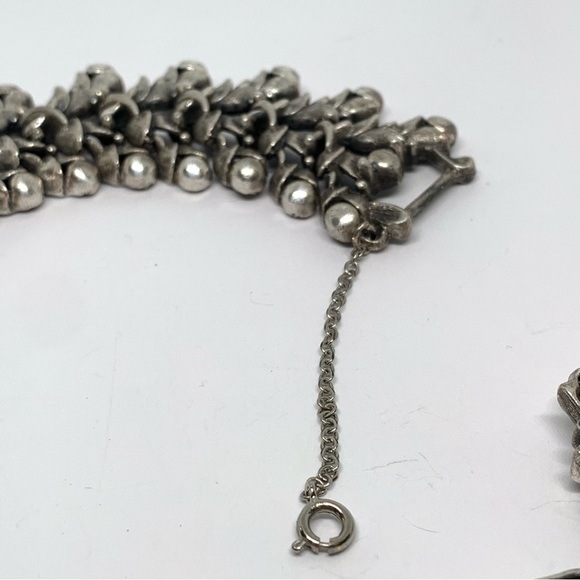 Rare Vintage Tortolani Designer Floral silvertone Bracelet & clip on earring set - Picture 7 of 8